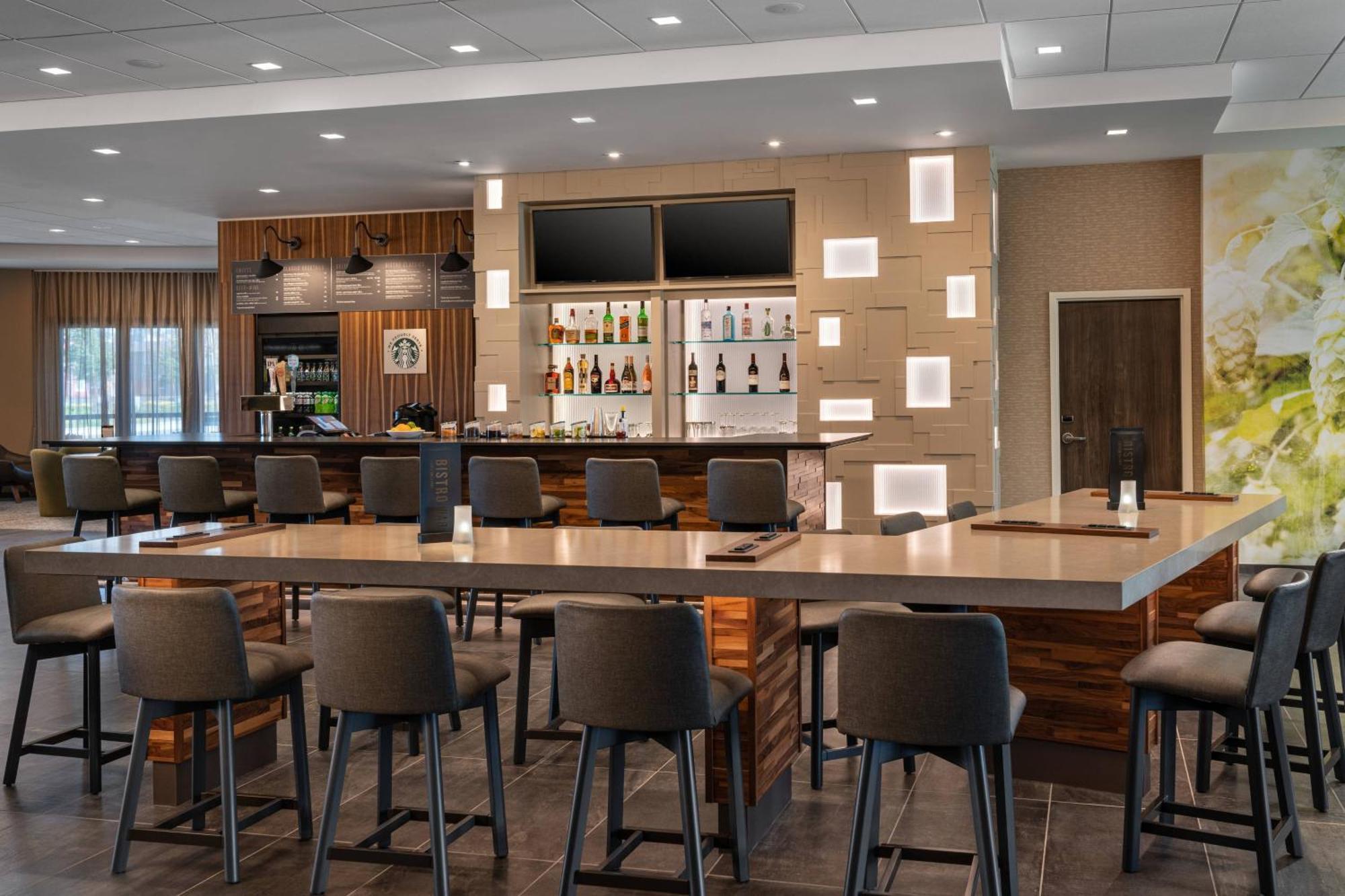 מלון Courtyard By Marriott Petaluma Sonoma County מראה חיצוני תמונה
